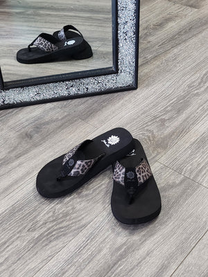 Leopard Flip Flops