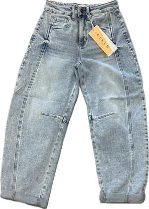 Irene Barrel Jeans (Light)