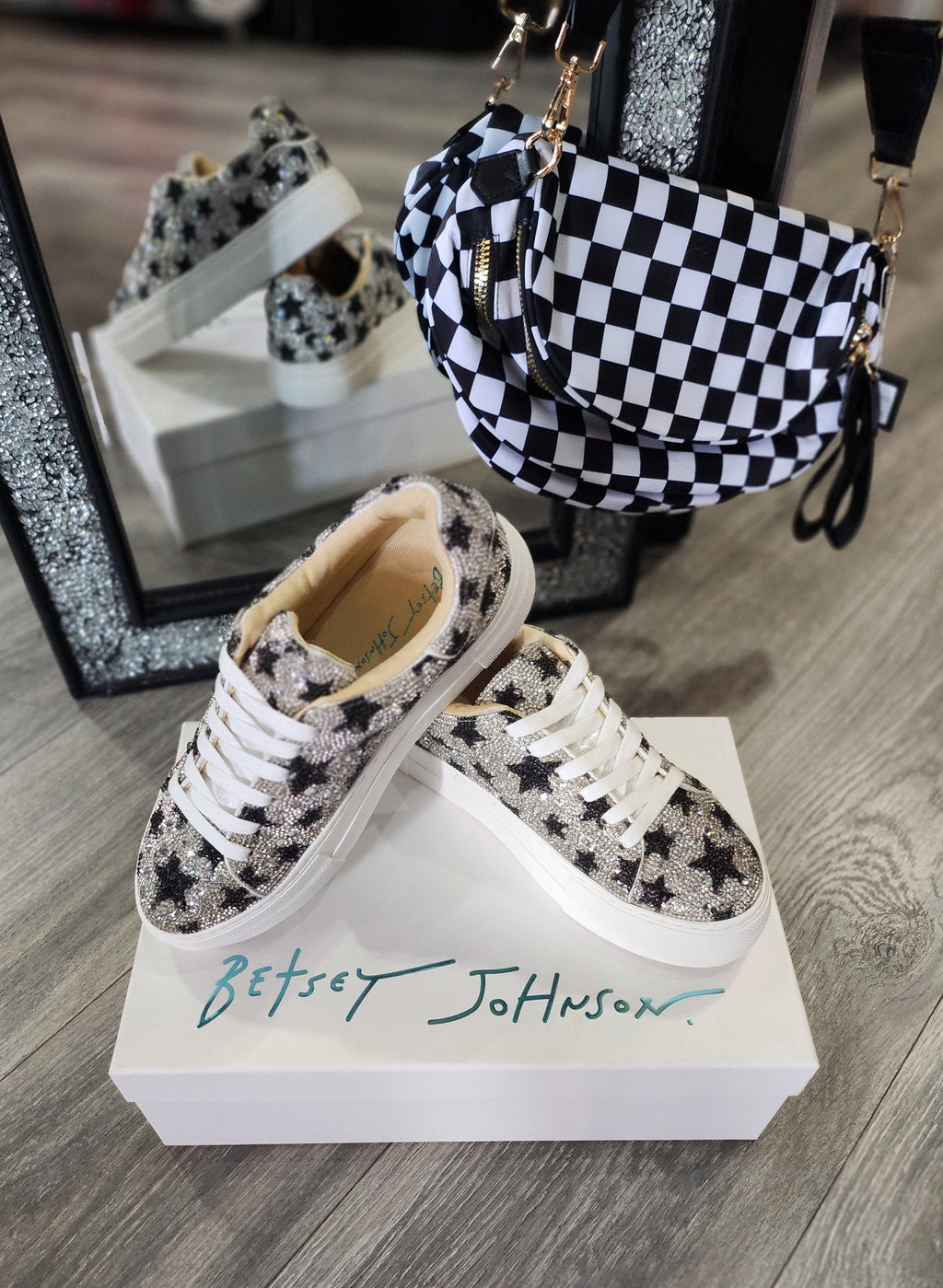 Betsey Johnson Sidny (Black Star)